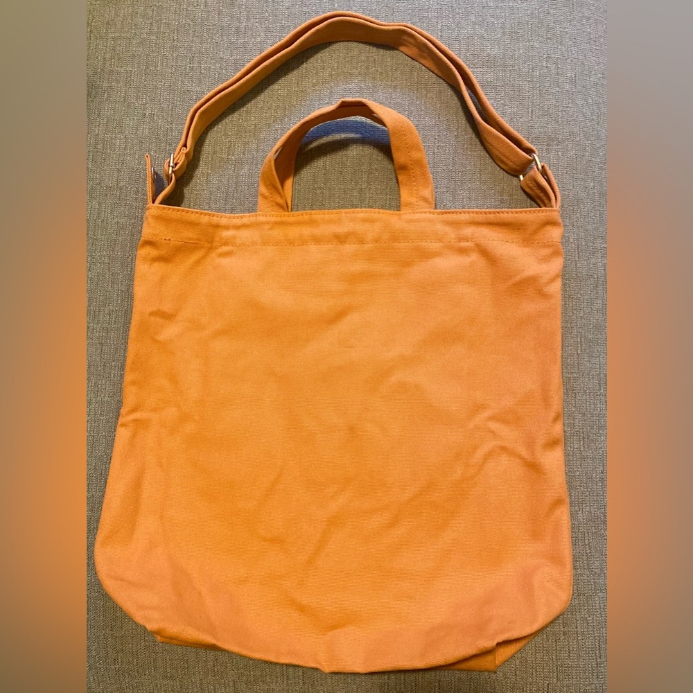 NWOT BAGGU Duck Bag - new (no tags) in peach/tan